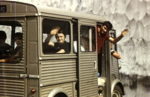 0320FS0002-Apple ProRes 422_1965_vacances_camionette_emblematique_de_saint-blimont-1
