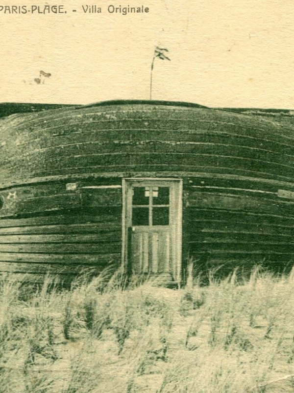 Caloge (bateau renversé) de Maurice Colrat - Archives Le Touquet-Paris-Plage