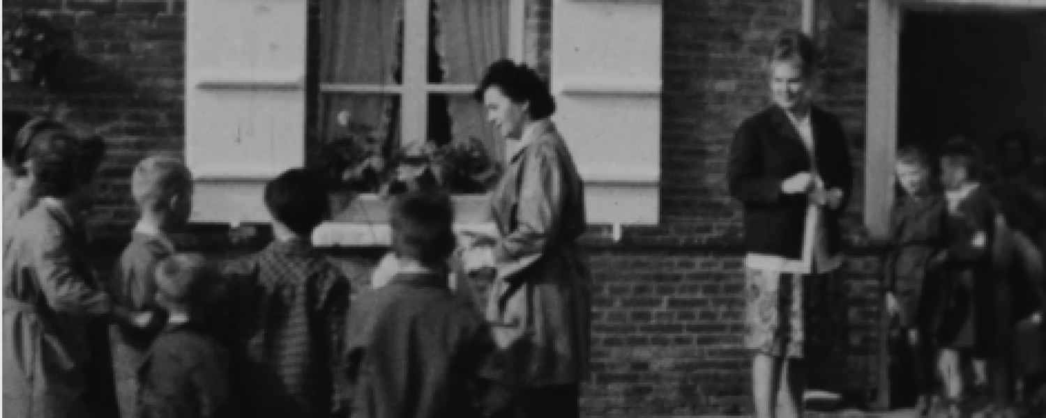 Cour d'école - Collection Brays