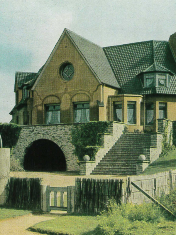 Villa l’Heure espagnole - 1928 - avenue du Paradis-Thérèse
(in Louis Quételart - Richard Klein - Editions du Passe-Temps)