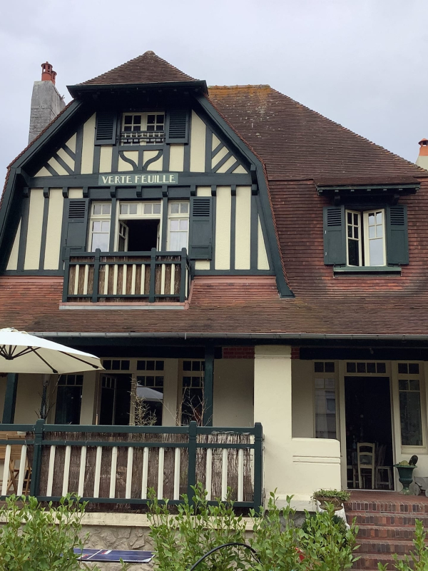 Villa Vertefeuille - 1913 - Architecte Arsène Bical.  (photo R. Lefebvre, novembre 2025)